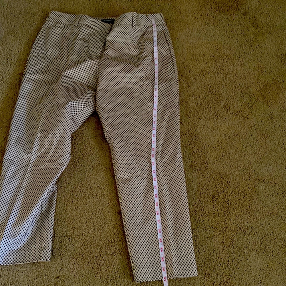 Liz Claiborne capri’s NWOT